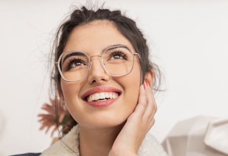 Optique - Nos Nouveautés : les lunettes en titane tendance à Zero Euro