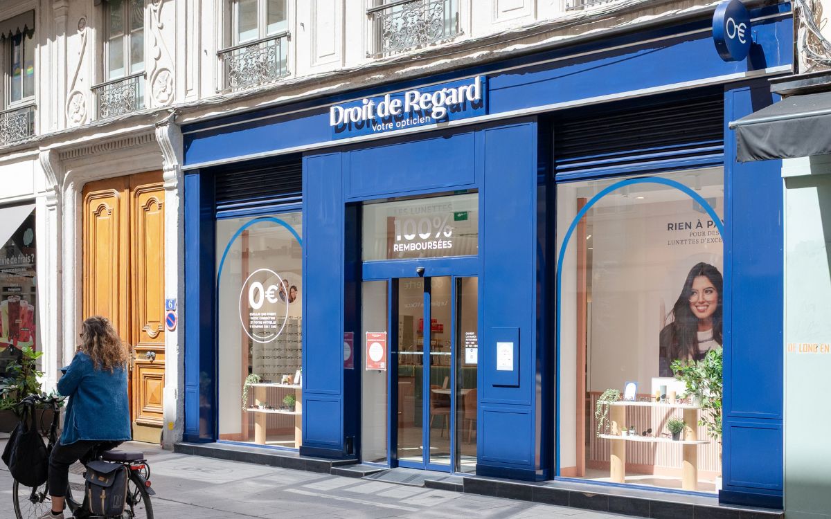 Façade de la boutique Droit de Regard, opticien rue Victor Hugo à Lyon 2e, près de Bellecour